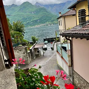 Al Civico 7 Relax A Due Passi Dal Di Oliveto Lario