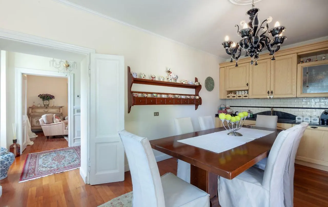 Villa La Dolce Vita Oliveto Lario Italien